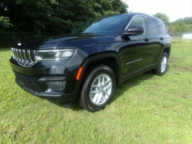 2026 Jeep Grand Cherokee Laredo 4x2 for sale in Cairo, GA