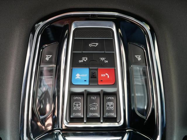 2023 Jeep Grand Cherokee Overland 4x4