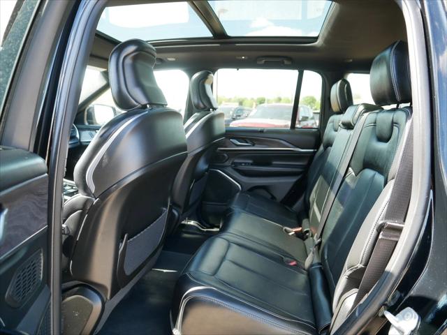 2023 Jeep Grand Cherokee Overland 4x4