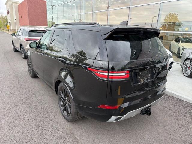 2020 Land Rover Discovery Landmark Edition