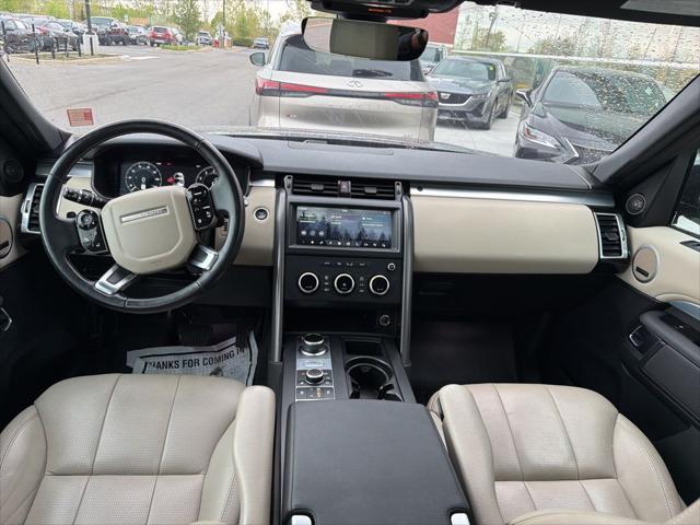 2020 Land Rover Discovery Landmark Edition