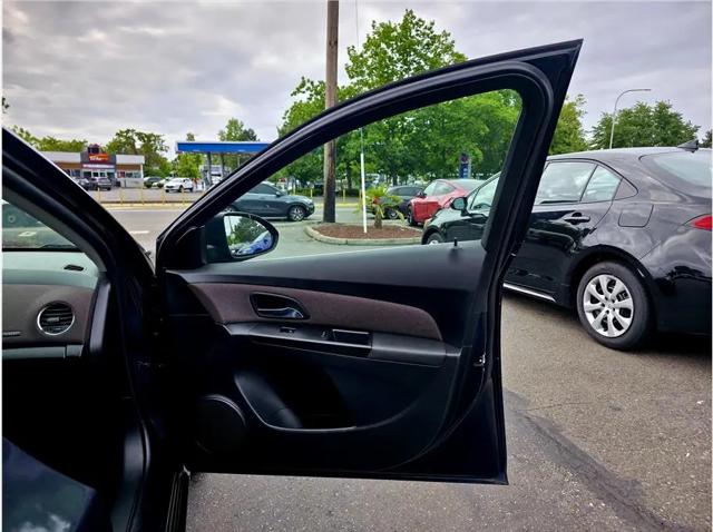 2016 Chevrolet Cruze Limited 1LT Auto