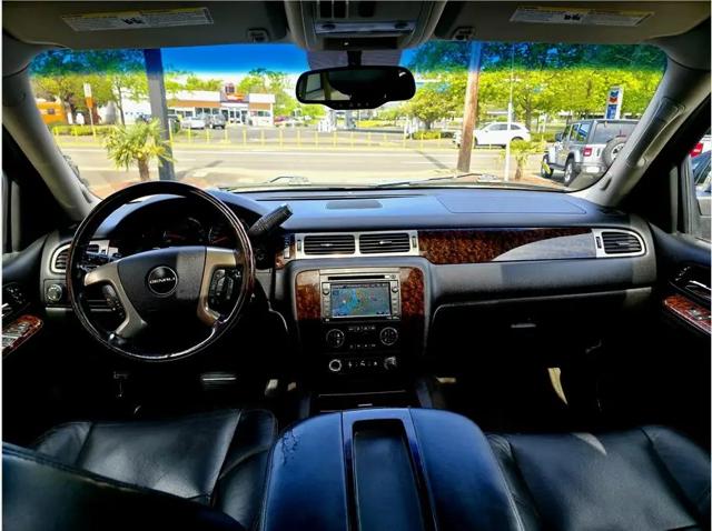 2010 GMC Yukon XL Denali