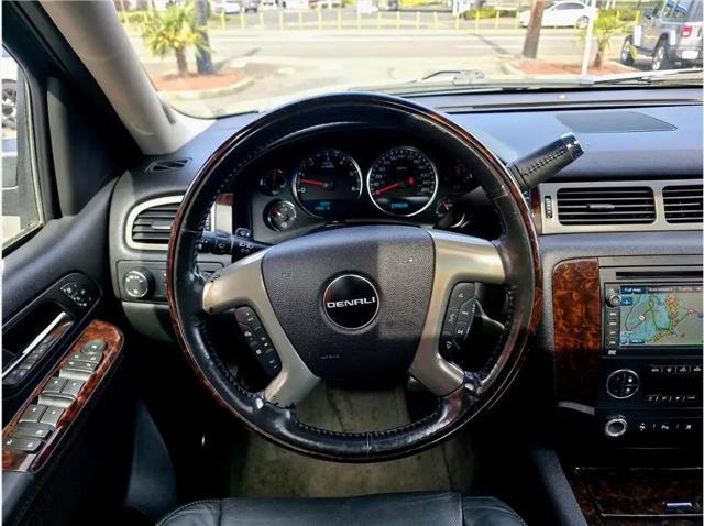 2010 GMC Yukon XL Denali