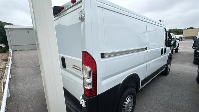 2026 Ram ProMaster Cargo Van Tradesman Low Roof 136" WB w/Pass Seat