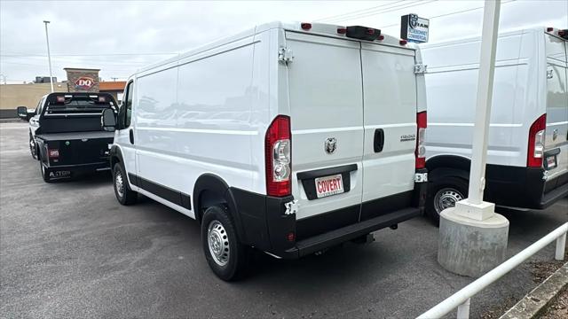 2026 Ram ProMaster Cargo Van Tradesman Low Roof 136" WB w/Pass Seat