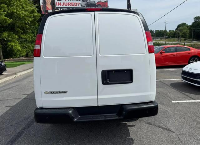 2020 Chevrolet Express Cargo Van RWD 2500 Regular Wheelbase WT