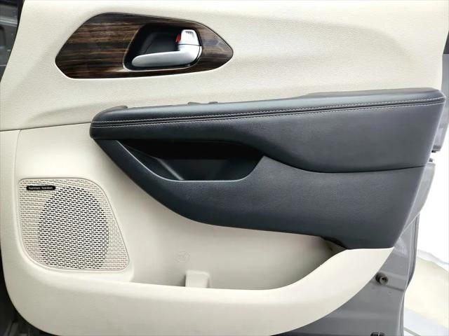 2021 Chrysler Pacifica Limited AWD