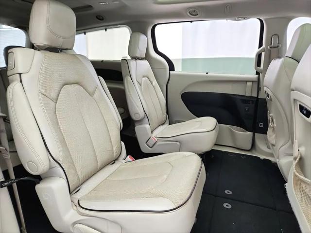 2021 Chrysler Pacifica Limited AWD
