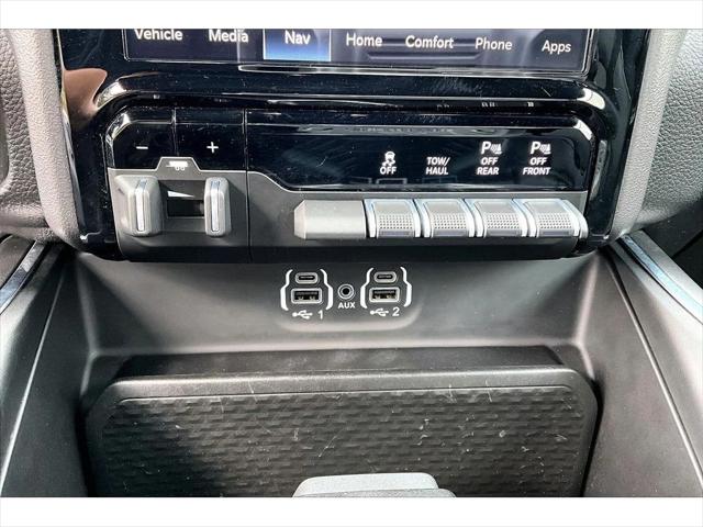 2023 Ram 1500 Laramie Crew Cab 4x4 5'7" Box