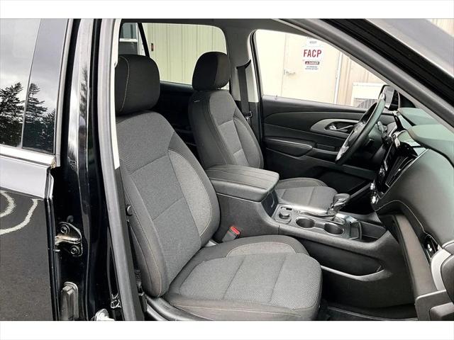 2021 Chevrolet Traverse AWD LS
