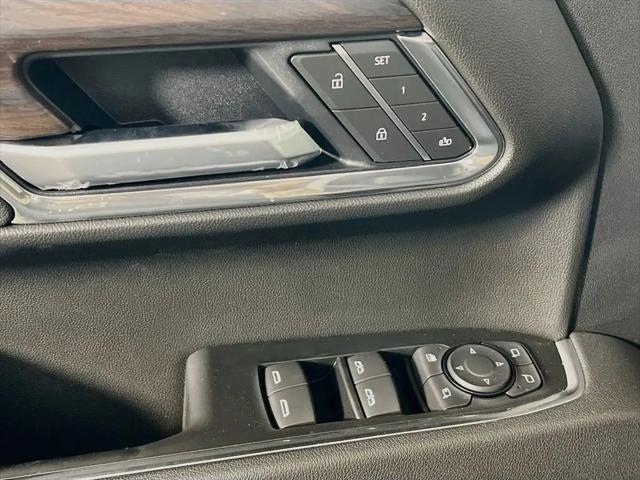 2026 GMC Sierra 1500 Crew Cab, Short Bed, SLT, 4WD