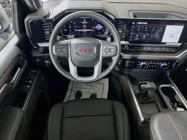 2026 GMC Sierra 1500 Crew Cab, Short Bed, SLT, 4WD