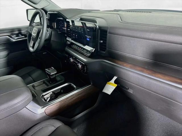 2026 GMC Sierra 1500 Crew Cab, Short Bed, SLT, 4WD