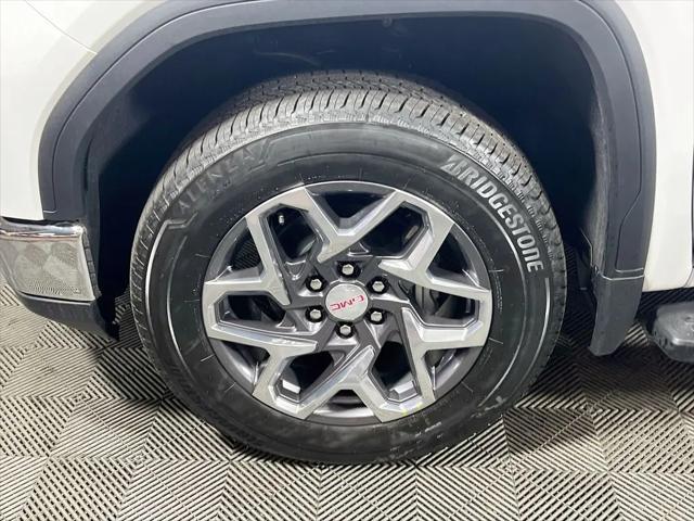 2026 GMC Sierra 1500 Crew Cab, Short Bed, SLT, 4WD