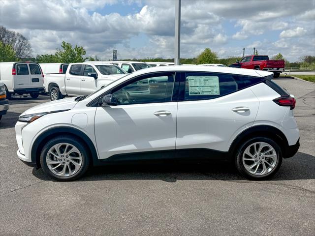 2027 Chevrolet Bolt LT FWD