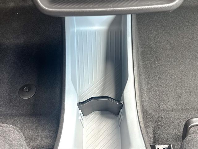 2027 Chevrolet Bolt LT FWD