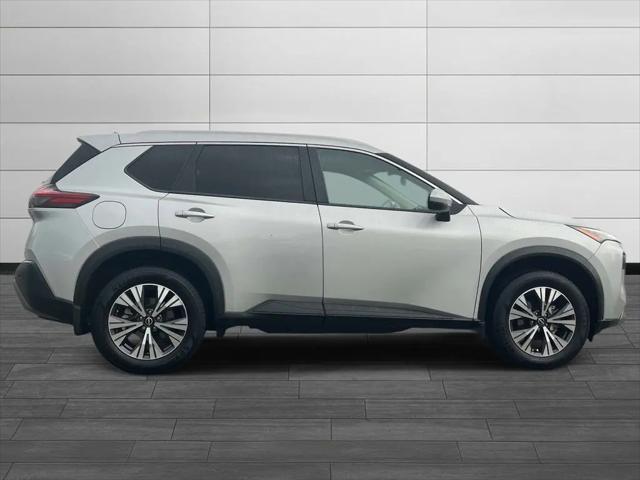 2022 Nissan Rogue SV FWD