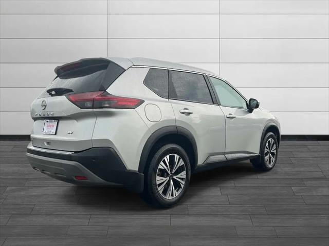 2022 Nissan Rogue SV FWD