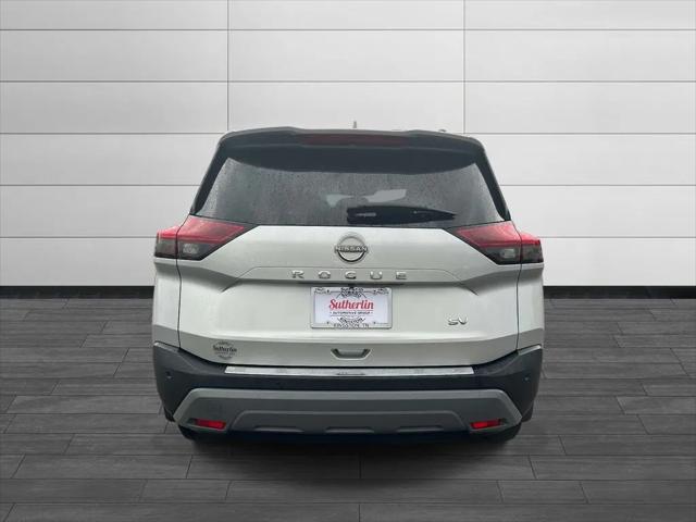 2022 Nissan Rogue SV FWD