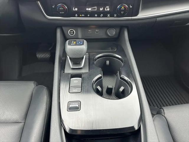2022 Nissan Rogue SV FWD