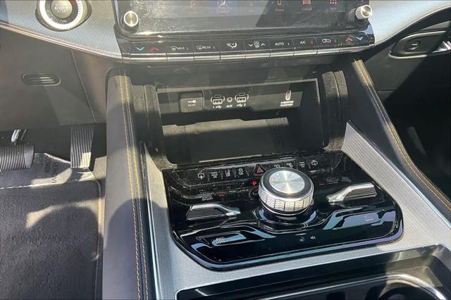 2022 Jeep Grand Wagoneer Series III 4x4