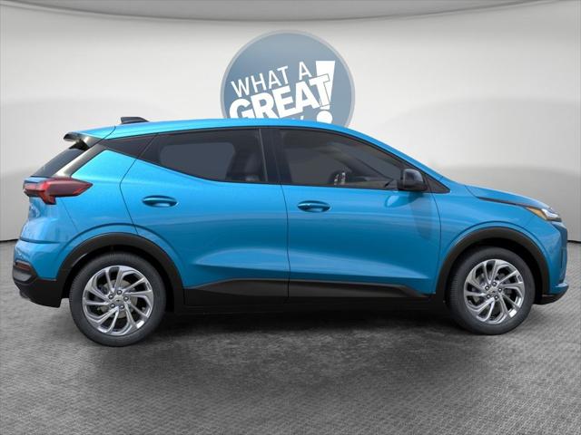 2027 Chevrolet Bolt LT FWD