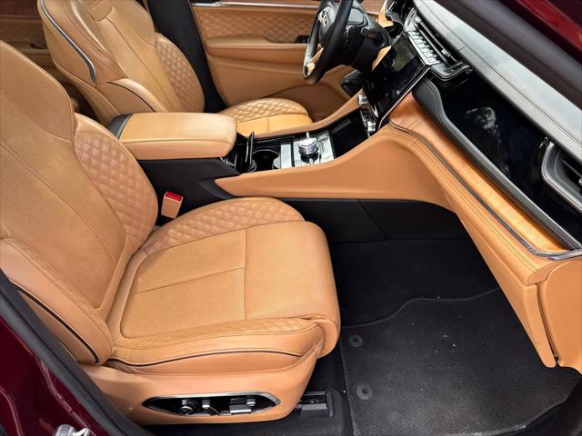 2025 Jeep Grand Cherokee L Summit Reserve 4x4