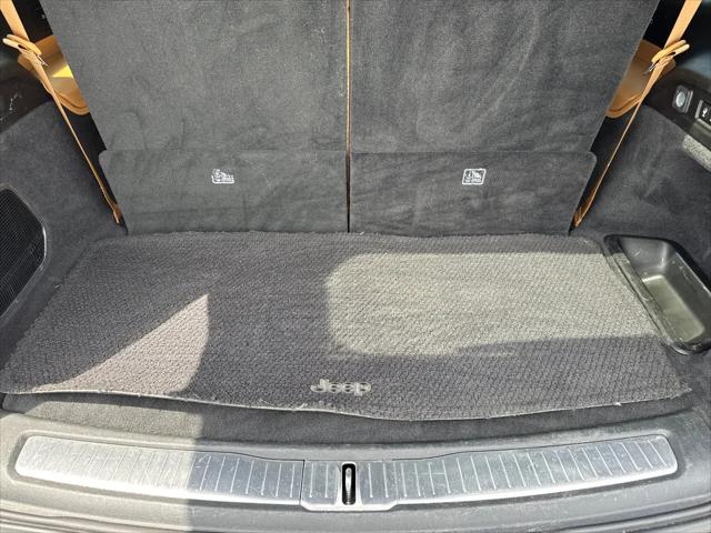 2025 Jeep Grand Cherokee L Summit Reserve 4x4
