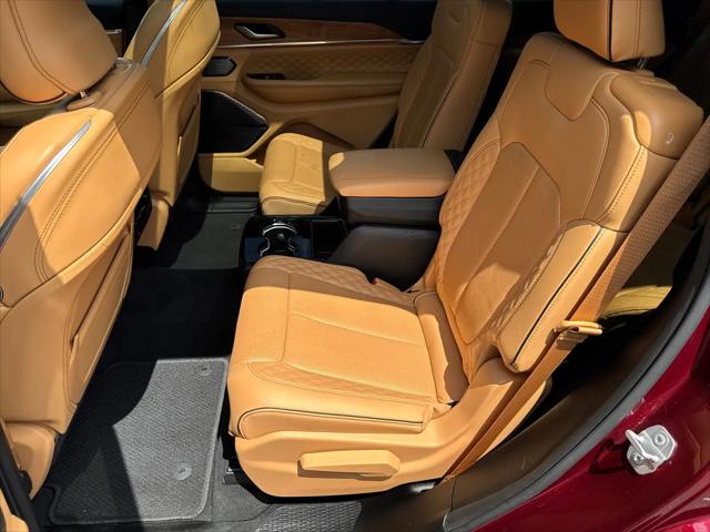 2025 Jeep Grand Cherokee L Summit Reserve 4x4