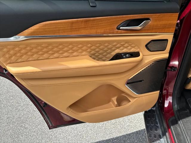 2025 Jeep Grand Cherokee L Summit Reserve 4x4
