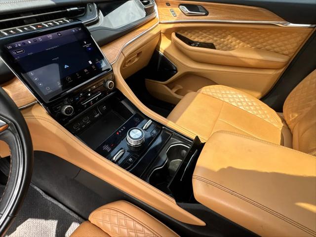 2025 Jeep Grand Cherokee L Summit Reserve 4x4