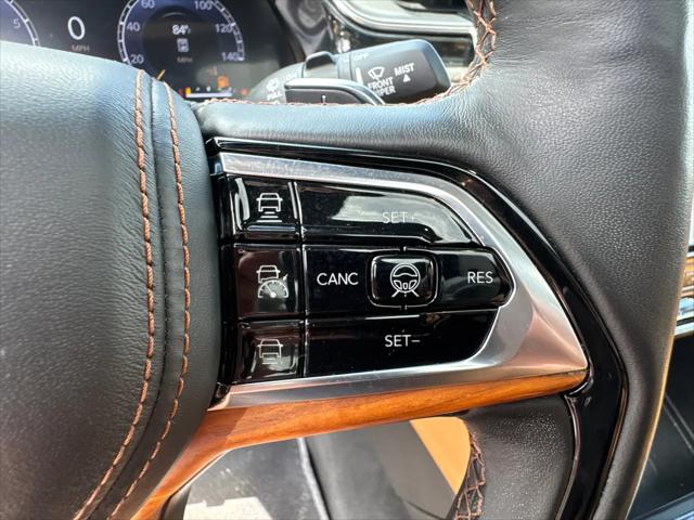 2025 Jeep Grand Cherokee L Summit Reserve 4x4