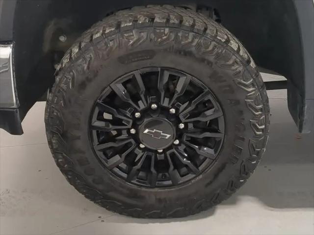 2022 Chevrolet Silverado 2500HD 4WD Regular Cab Long Bed LT