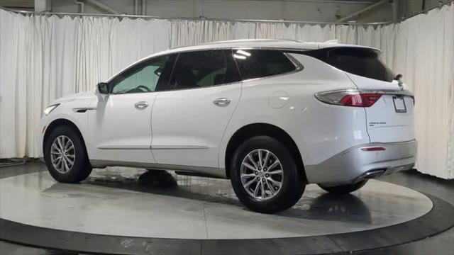2024 Buick Enclave Essence AWD