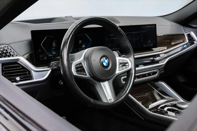 2025 BMW X6 xDrive40i