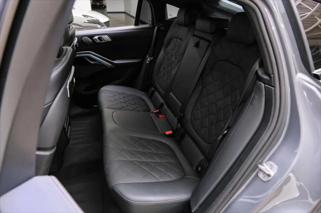 2025 BMW X6 xDrive40i
