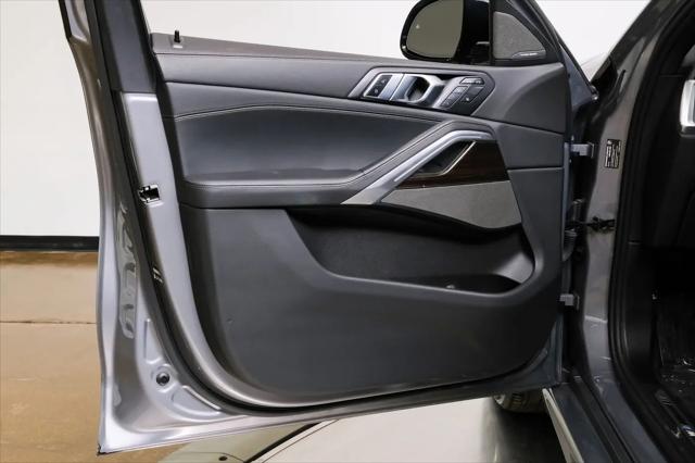 2025 BMW X6 xDrive40i