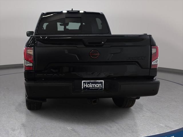 2023 Nissan Titan Crew Cab PRO-4X 4x4