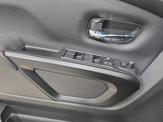 2023 Nissan Titan Crew Cab PRO-4X 4x4