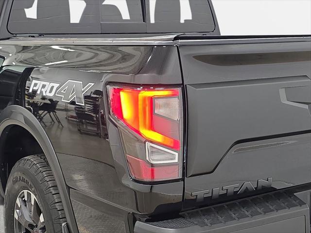 2023 Nissan Titan Crew Cab PRO-4X 4x4