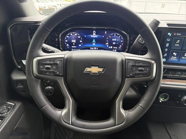 2023 Chevrolet Silverado 1500 4WD Crew Cab Standard Bed LT