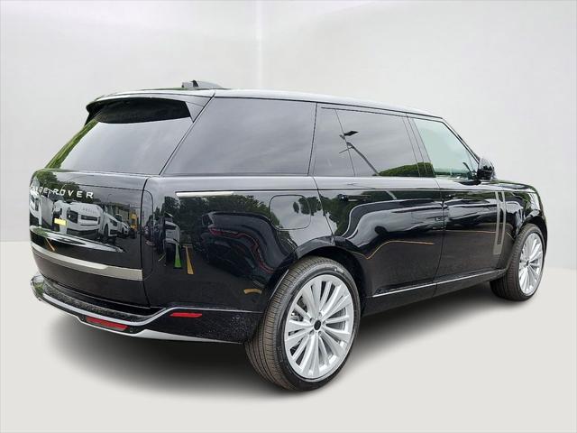 2026 Land Rover Range Rover P400 SE 7 Seat