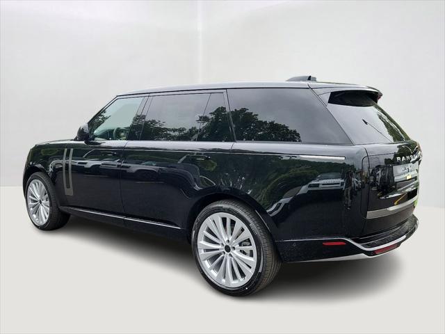 2026 Land Rover Range Rover P400 SE 7 Seat