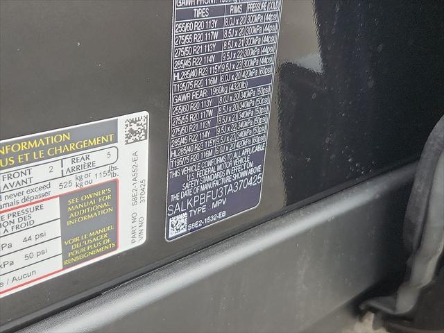 2026 Land Rover Range Rover P400 SE 7 Seat