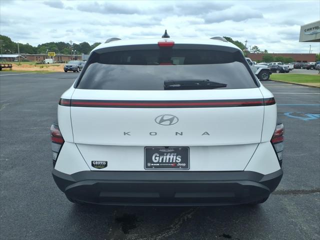 2025 Hyundai Kona SEL