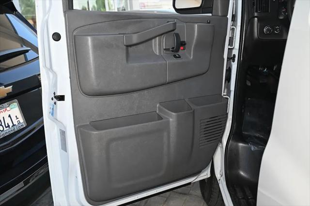 2021 Chevrolet Express Cargo Van RWD 2500 Regular Wheelbase WT