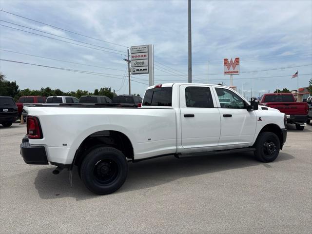 2026 Ram 3500 Tradesman Crew Cab 4x4 8 Box