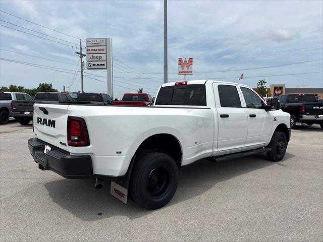 2026 Ram 3500 Tradesman Crew Cab 4x4 8 Box