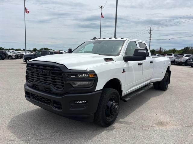 2026 Ram 3500 Tradesman Crew Cab 4x4 8 Box